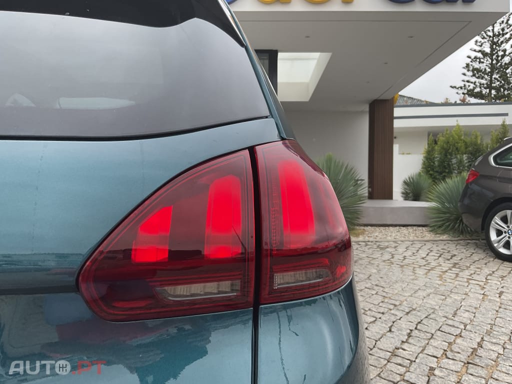 Peugeot 2008 1.6 BlueHDi Allure