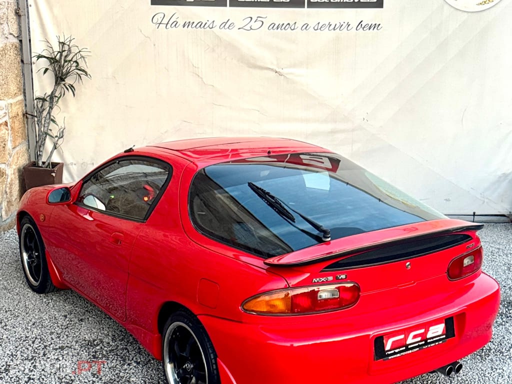 Mazda MX-3 1.8  V6