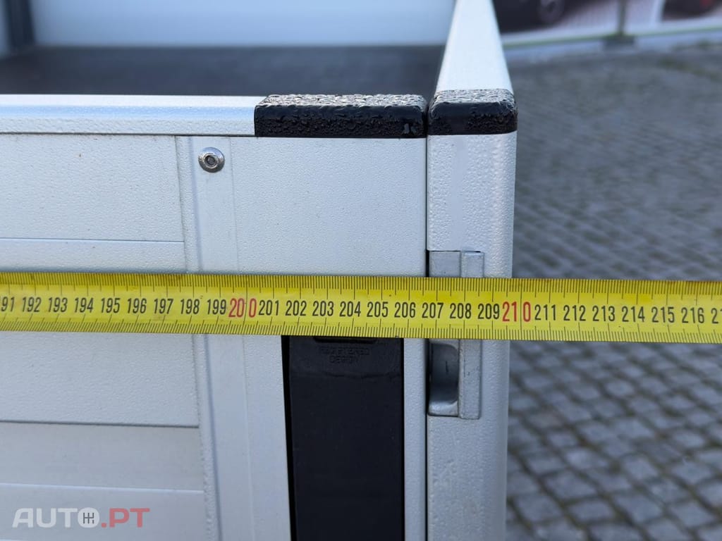 Iveco Daily 3.0 - 180 CV CABINE DUPLA