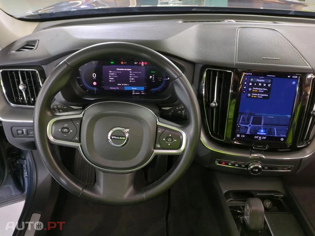 Volvo XC60 2.0 T6 PHEV Inscription Expression AWD