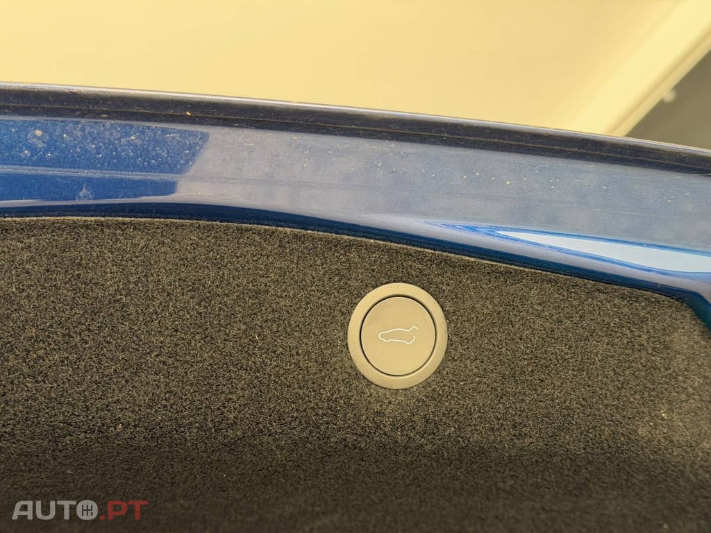 Tesla Model 3 Tração Traseira Premium