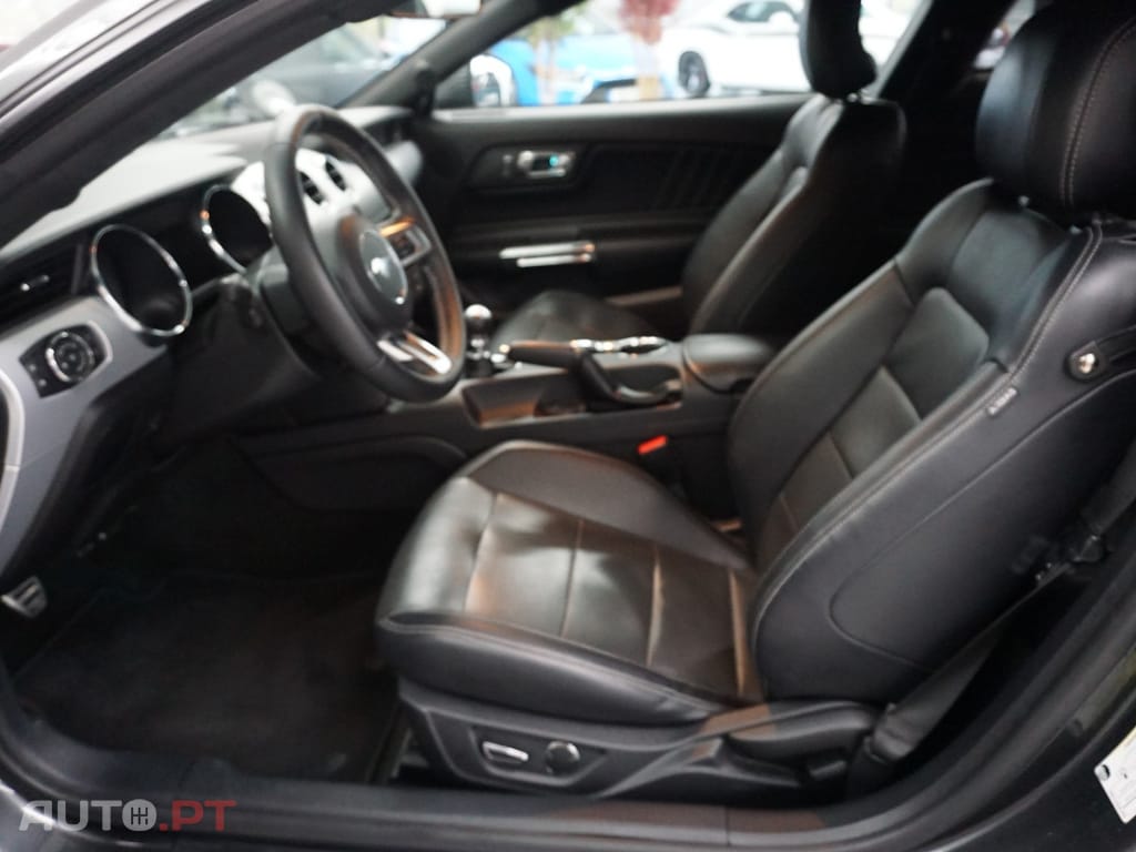 Ford Mustang 2.3i EcoBoost