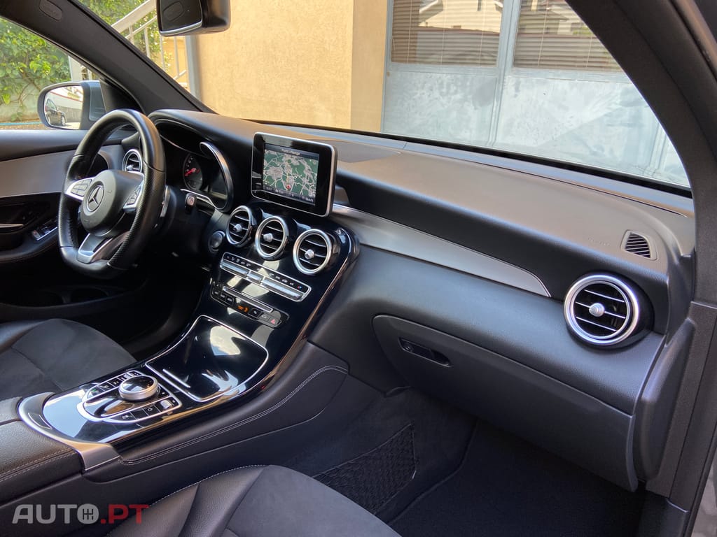 Mercedes-Benz GLC 250 D Coupé AMG Line 4-Matic