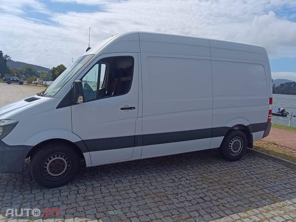 Mercedes-Benz Sprinter 313