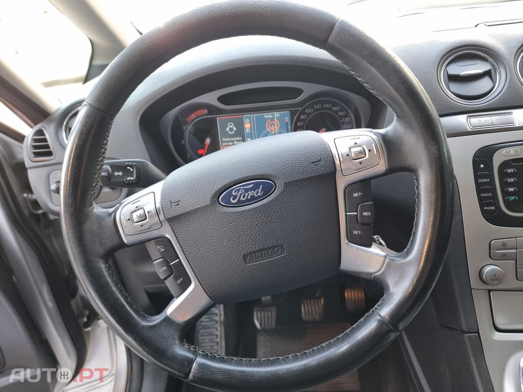 Ford Galaxy 2.0 TDCi Titanium