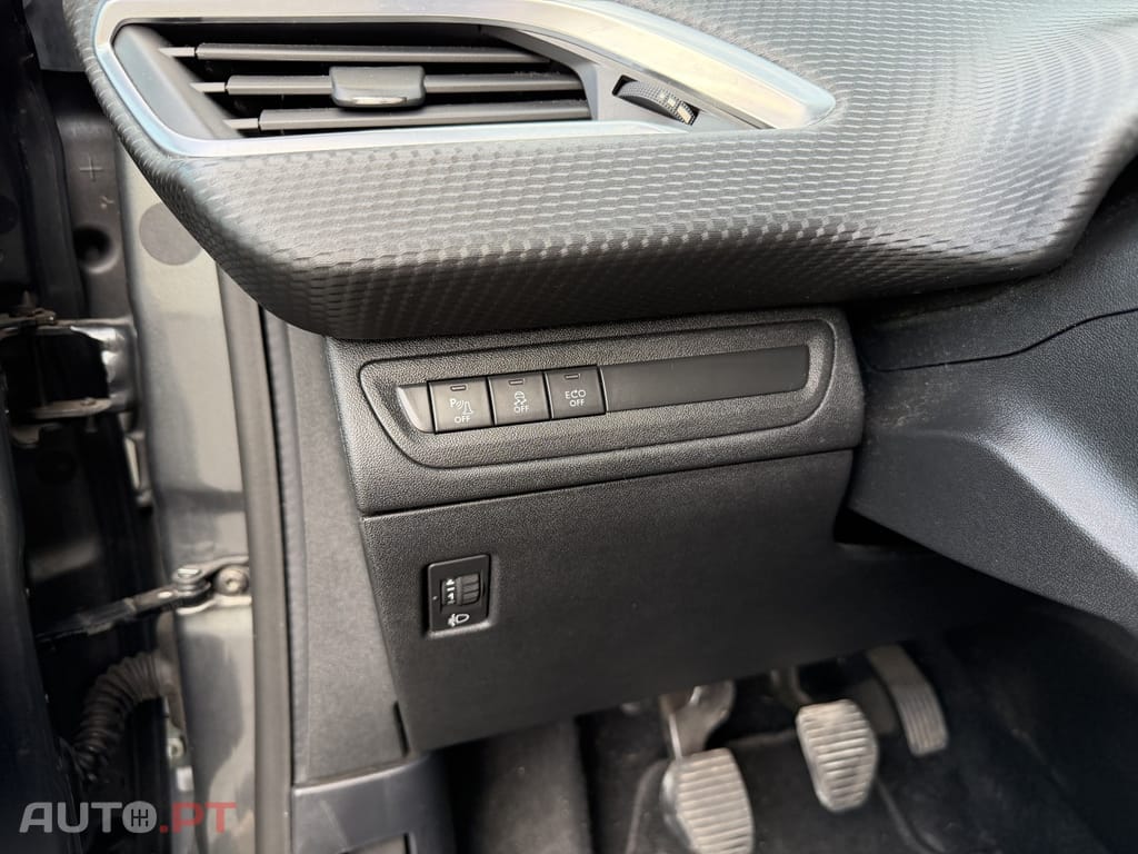 Peugeot 208 1.6 BlueHDi Active