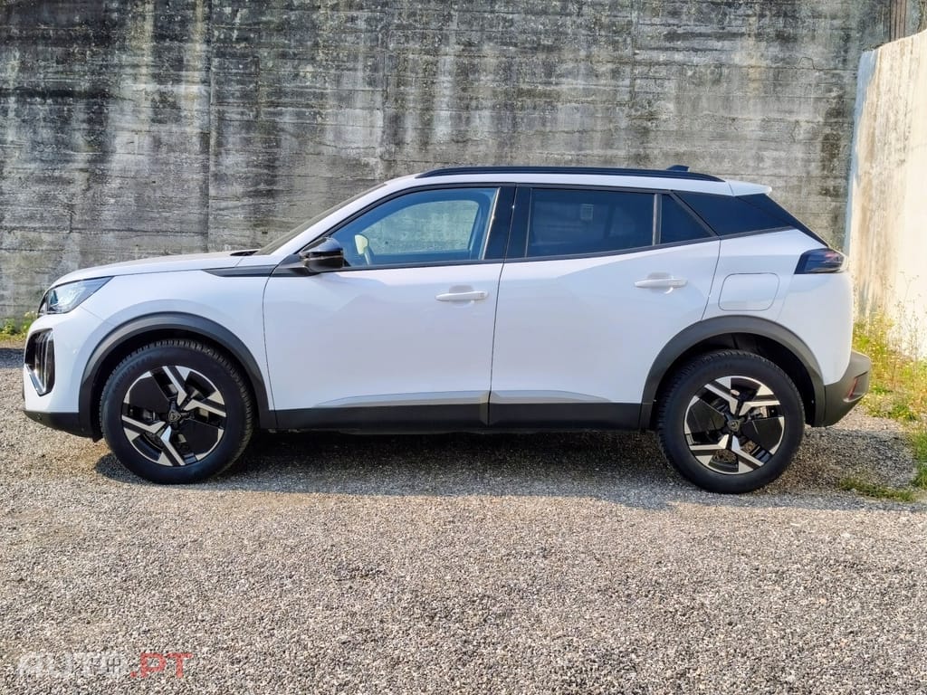 Peugeot 2008 TURBO 100 Allure