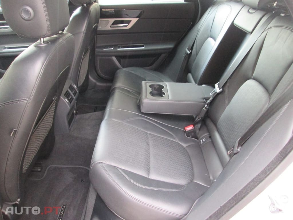 Jaguar XF 2.0 D R-Sport AWD Aut.
