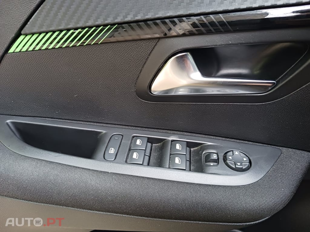 Peugeot 208 1.2 PureTech Active Pack