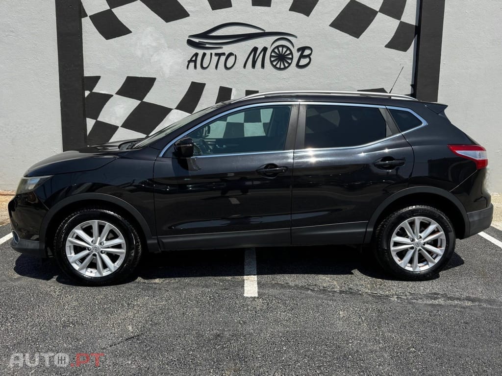 Nissan Qashqai 1.2 DIG-T N-Connecta PS Xtronic