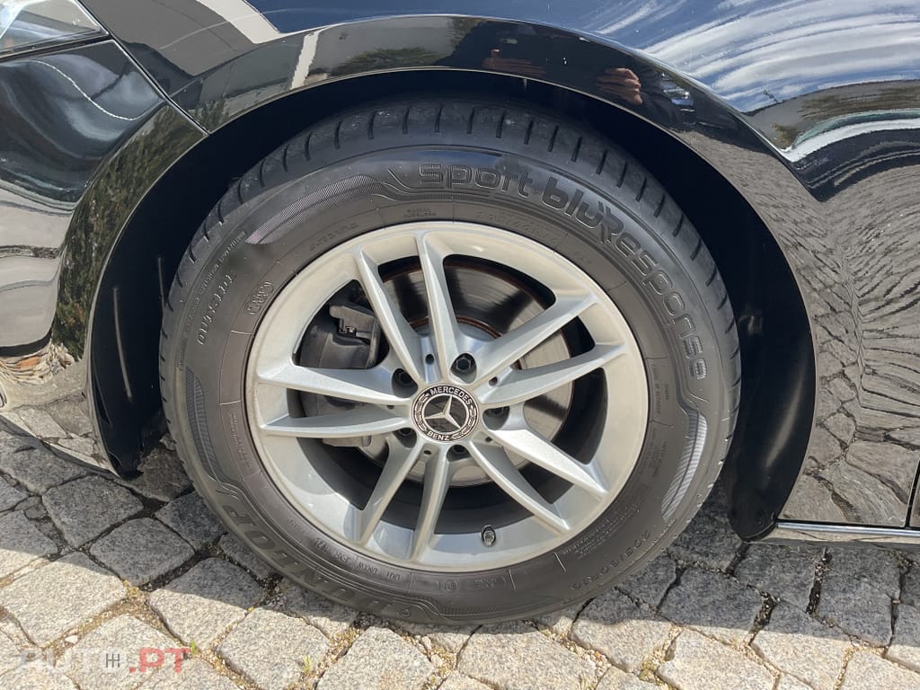 Mercedes-Benz A 180 d Business Solutions