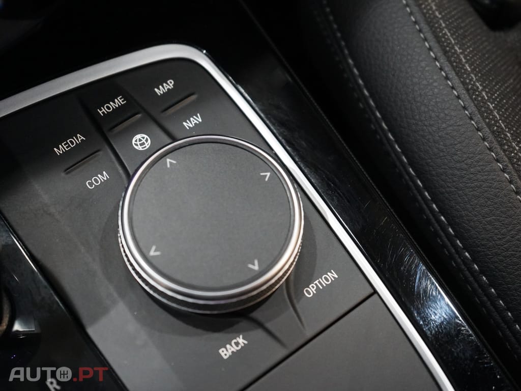 BMW 218 d Line Sport