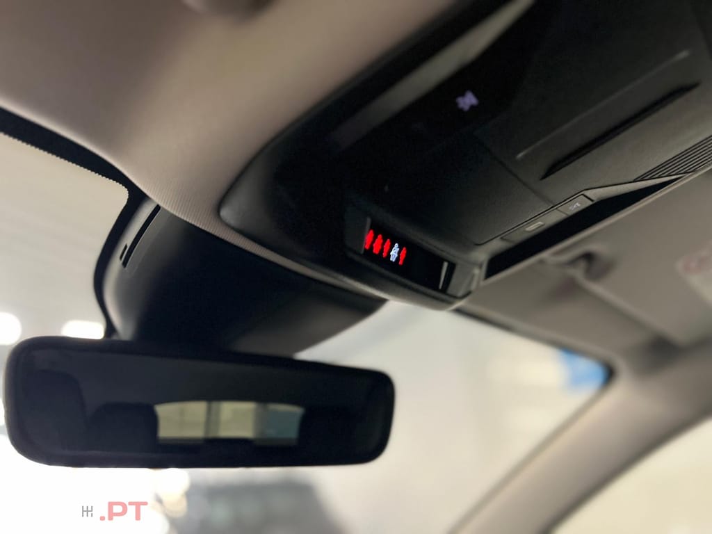 Peugeot 408 1.2 PureTech Allure Pack EAT8