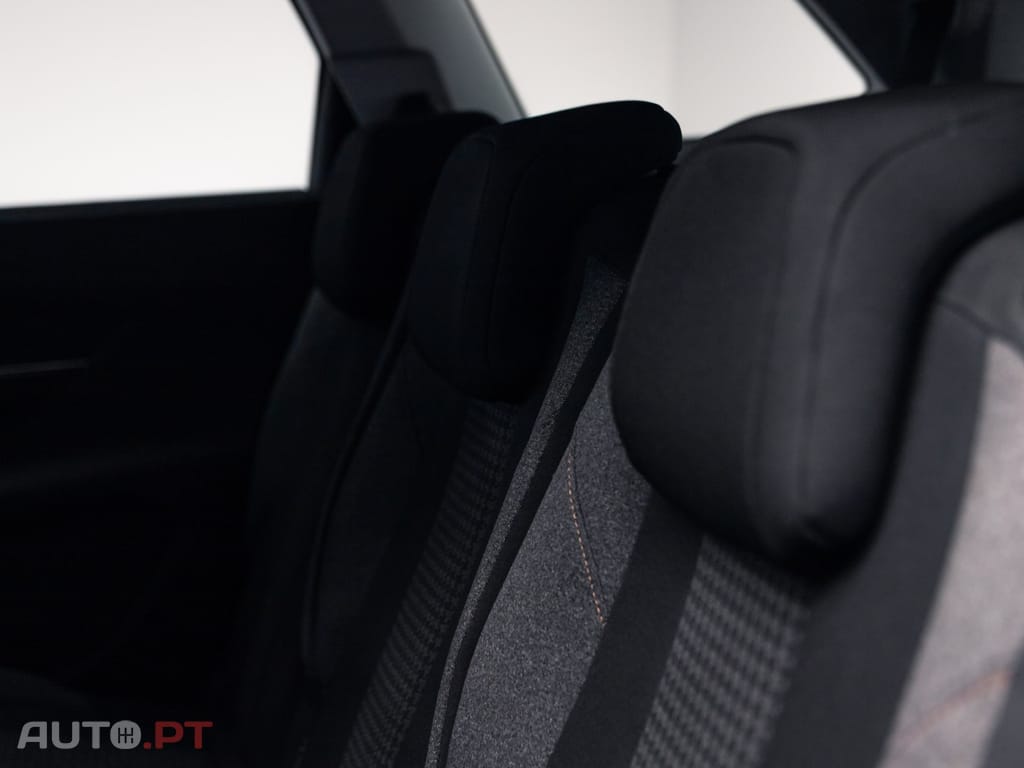 Peugeot 5008 1.6 BlueHDi Allure EAT6