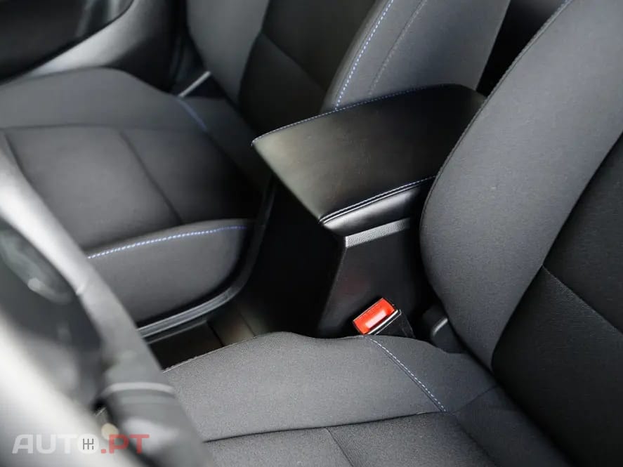 MG MG4 51 kWh Standard