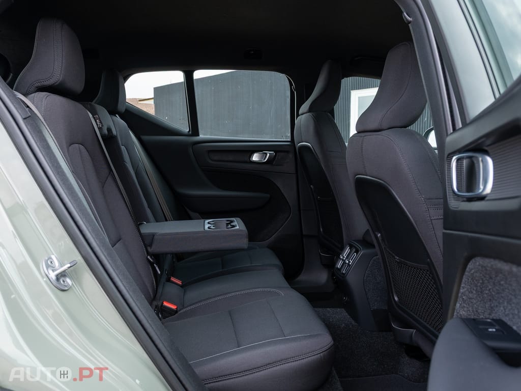Volvo XC40 Recharge Plus
