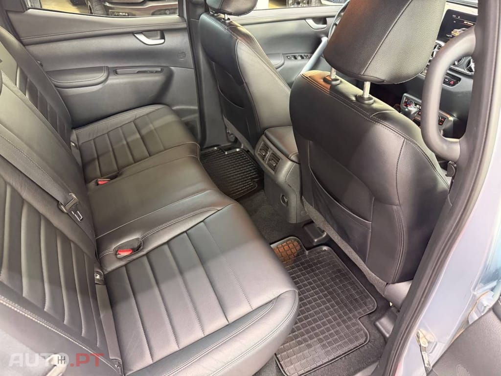 Mercedes-Benz X d Power 4-Matic