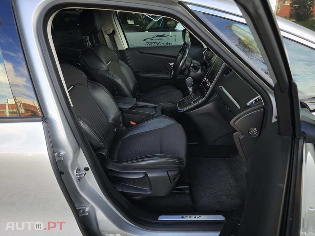 Renault Grand Scénic dCi 110 FAP EDC Dynamique