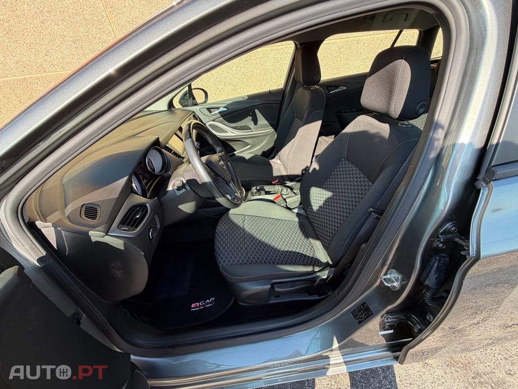 Opel Astra Sports Tourer 1.5 D Business Edition S/S