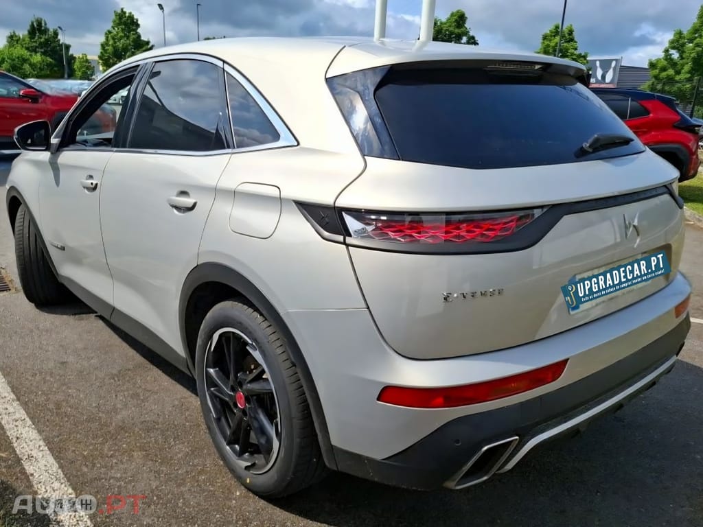 DS DS7 Crossback E-Tense Performance Line EAT8