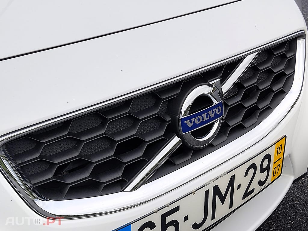 Volvo C30 1.6 D Drive 99g Momentum Start/Stop