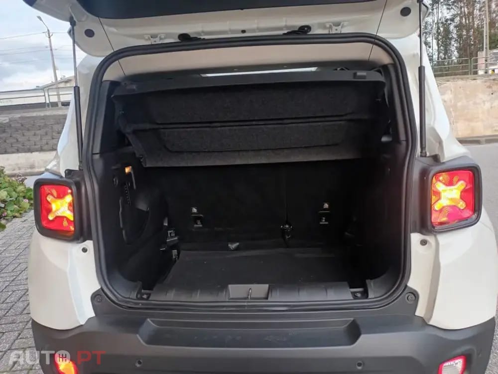 Jeep Renegade 1.0 T Orange Edition