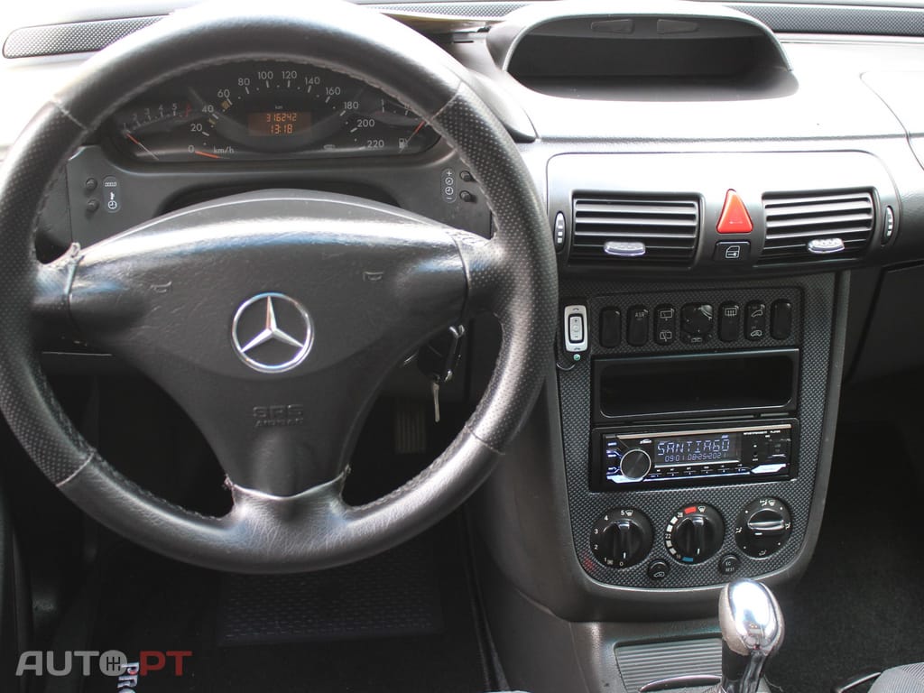 Mercedes-Benz Vaneo 1.7 CDi Family 7L