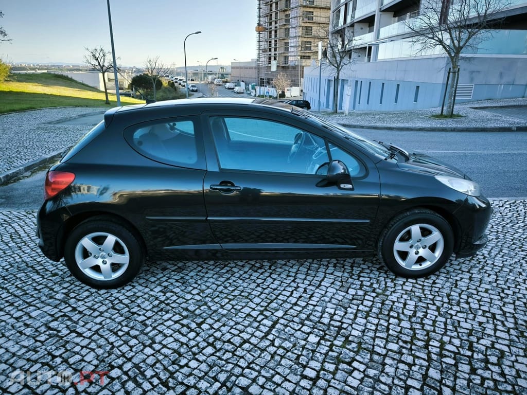 Peugeot 207 1.4 HDi Sport