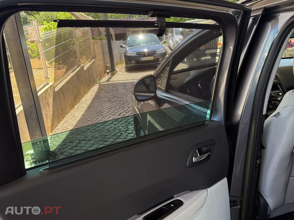 Peugeot 5008 1.6 E-HDi 5L Allure CMP6