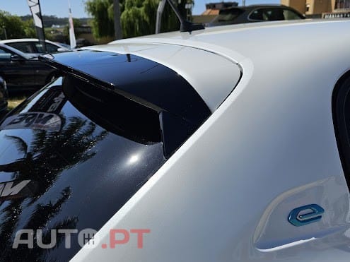 Peugeot E-208 Active Pack