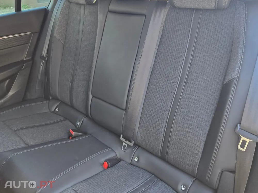 Peugeot 508 1.6 Hybrid Allure Pack e-EAT8