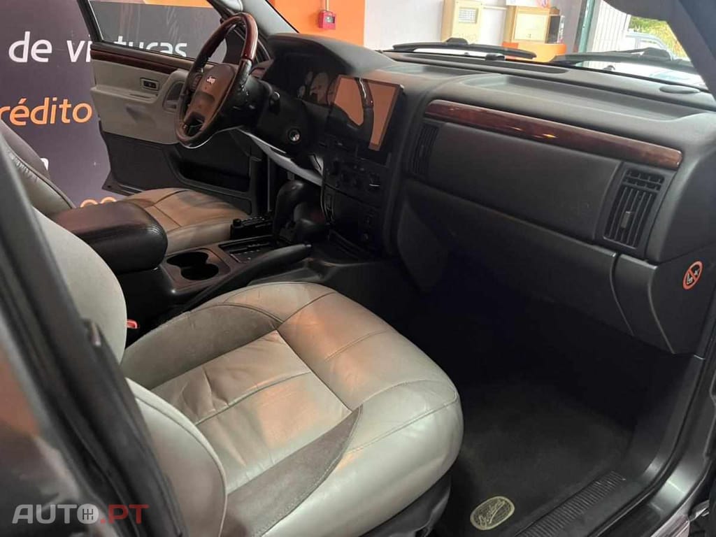 Jeep Cherokee Grand Cherokee OverLand