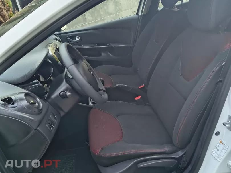 Renault Clio Sport Tourer 0.9 TCE