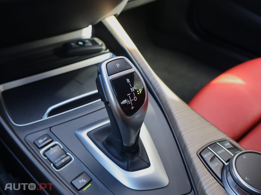 BMW 220 d Pack M Auto.