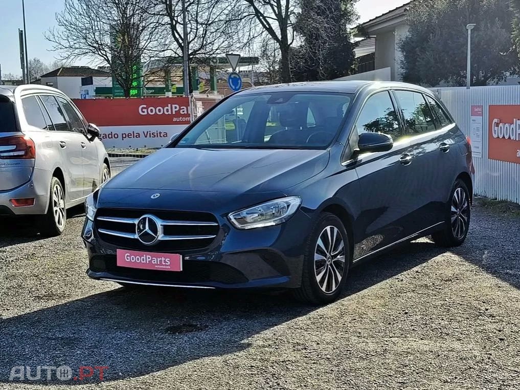 Mercedes-Benz B 250 e 8G-DCT Style