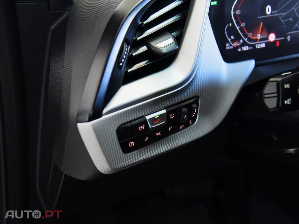 BMW 216 d Advantage