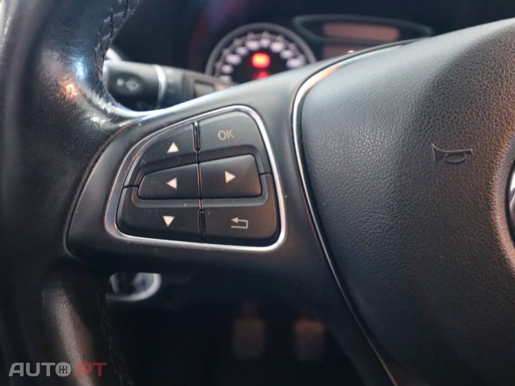 Mercedes-Benz A 180 CDI (BlueEFFICIENCY) Style