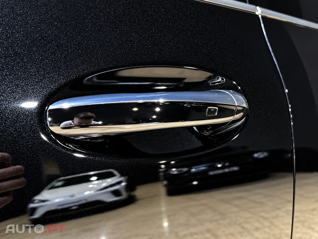 Mercedes-Benz EQA 300 4Matic AMG Line