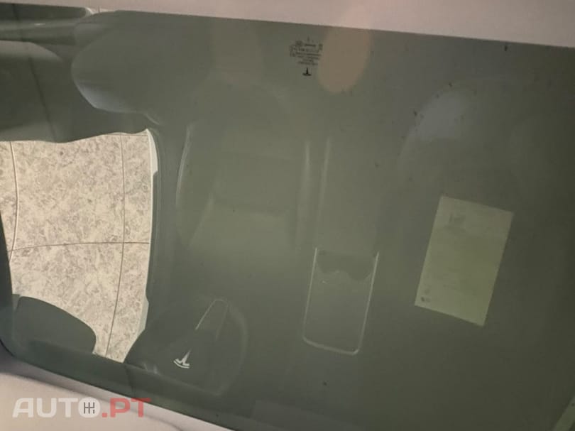 Tesla Model 3 Tração Traseira