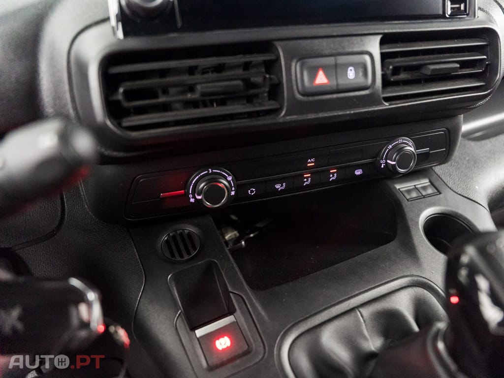 Peugeot Partner 1.5 BlueHDi Premium Longa