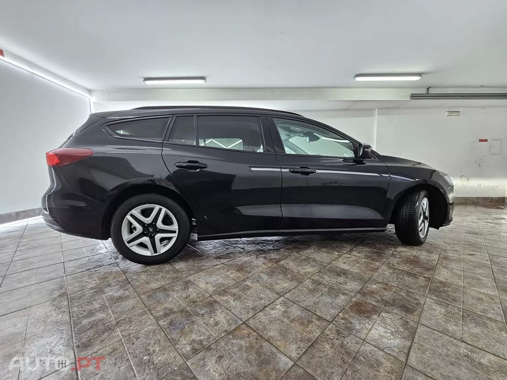 Ford Focus SW 1.0 EcoBoost Connected