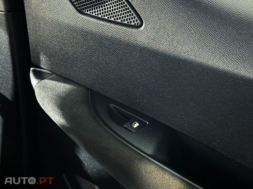 DS DS3 Crossback E-TENSE PERFORMANCE LINE