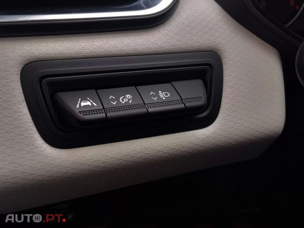 Renault Clio LImited Bi-Fuel