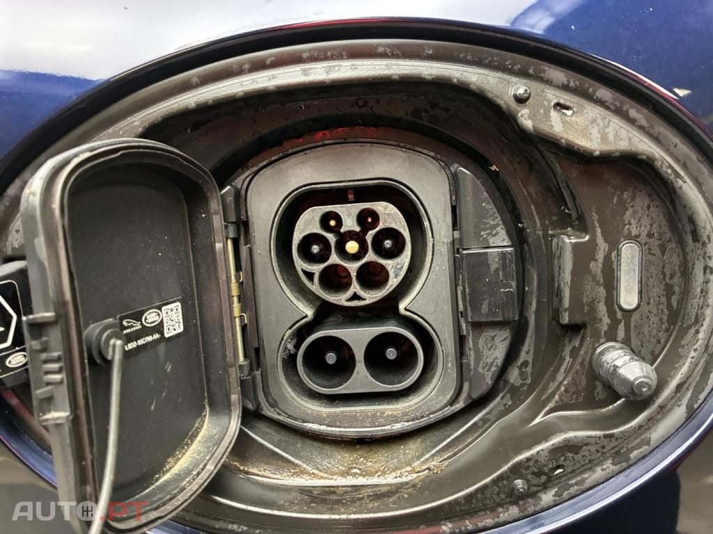 Jaguar F-Pace 2.0 P400e AWD R-Dynamic SE