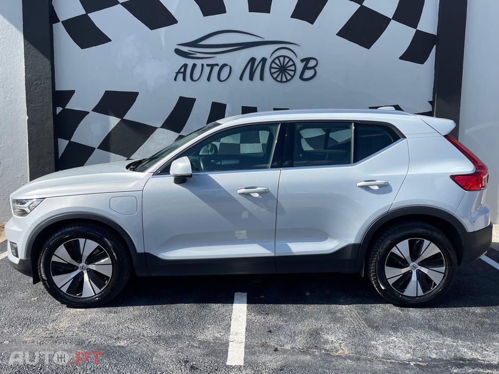 Volvo XC40 1.5 T5 PHEV Momentum