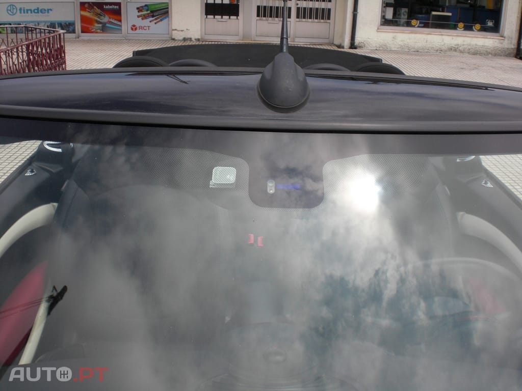 MINI Cabrio Cooper D