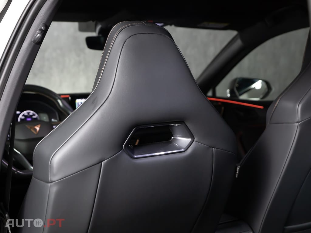 Cupra Leon ST 1.4 e-Hybrid VZ DSG