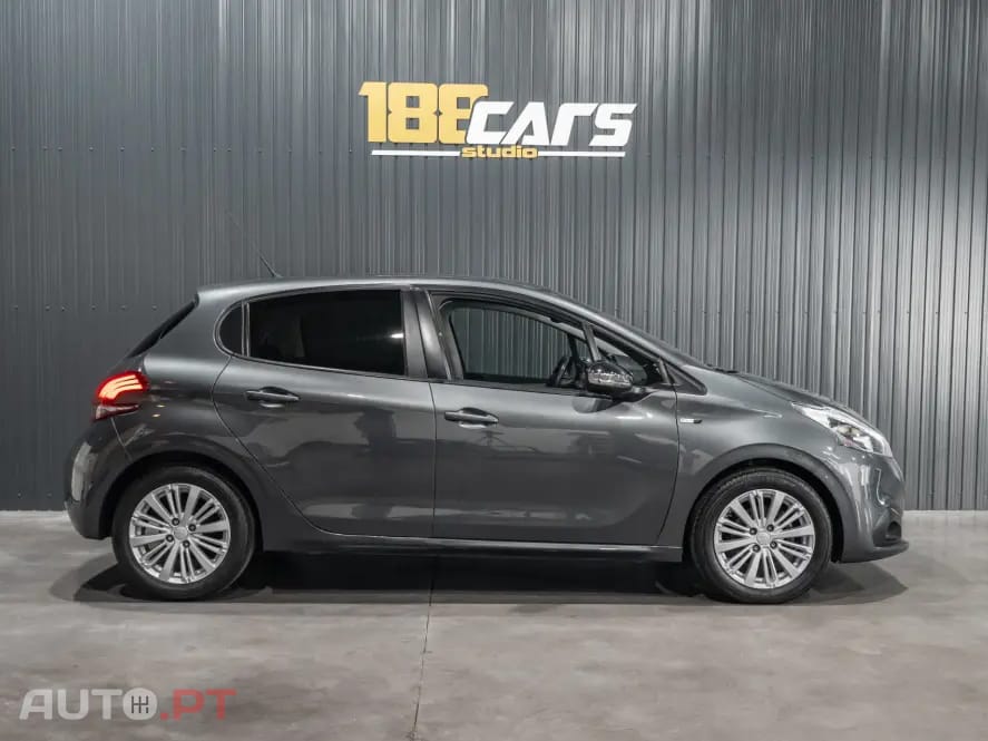 Peugeot 208 ND