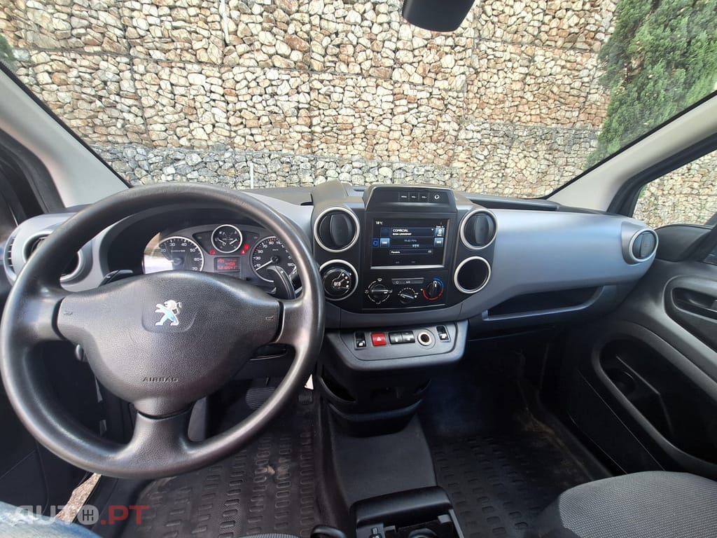 Peugeot Partner 1.6 HDi L1 Premium Automática