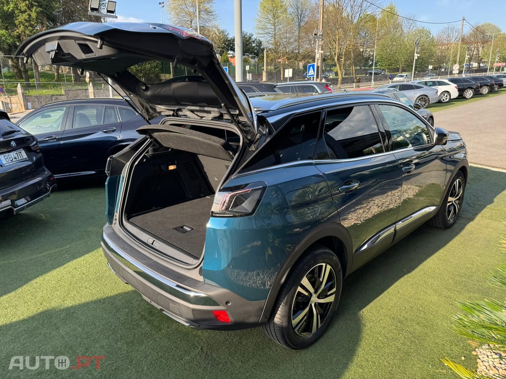 Peugeot 3008 1.5 BlueHDi GT EAT8